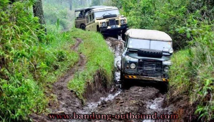 Wisata-Offroad-Cikole-Lembang-2