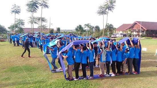Employee-Gathering.2