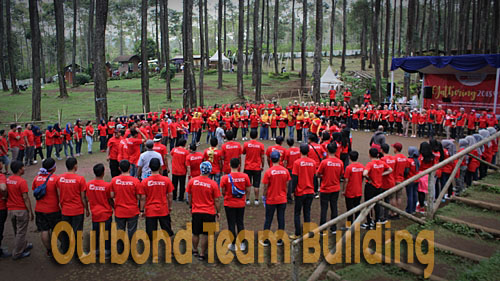 Ide_Outbond_Team_Building