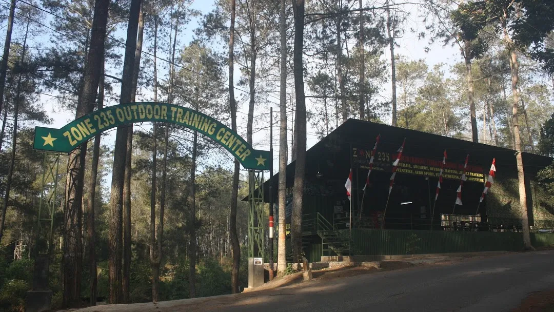 lapangan jendral zone 235 cikole